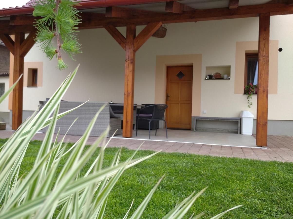 Apartmany Opolany מראה חיצוני תמונה